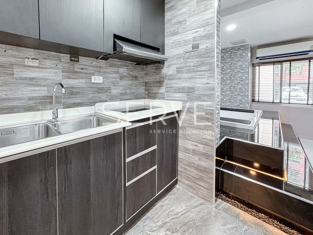 picture 1 Bed Unit For Sale Good Location Close  MRT Sutthisan-The Kris Ratchada - 9/15