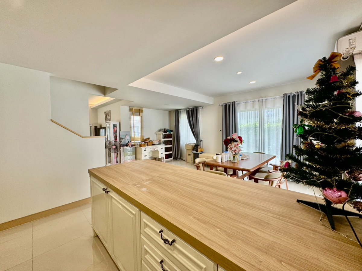 รูป ให้เช่าบ้านเดี่ยวใหม่ 4 ห้องนอน ม.วอเตอร์ฟร้อนท์ หนองค้อ ศรีราชา - รูปที่ 15/42