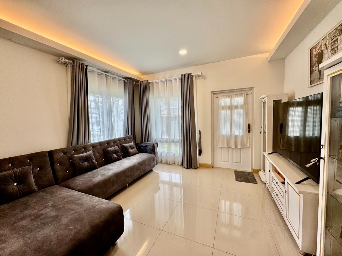 รูป ให้เช่าบ้านเดี่ยวใหม่ 4 ห้องนอน ม.วอเตอร์ฟร้อนท์ หนองค้อ ศรีราชา - รูปที่ 11/42