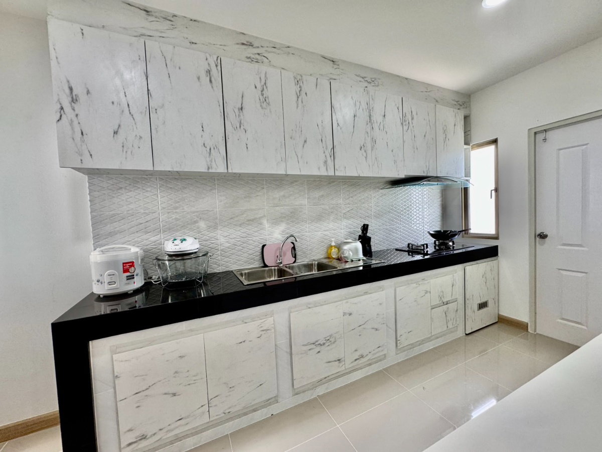 รูป ให้เช่าบ้านเดี่ยวใหม่ 4 ห้องนอน ม.วอเตอร์ฟร้อนท์ หนองค้อ ศรีราชา - รูปที่ 39/42