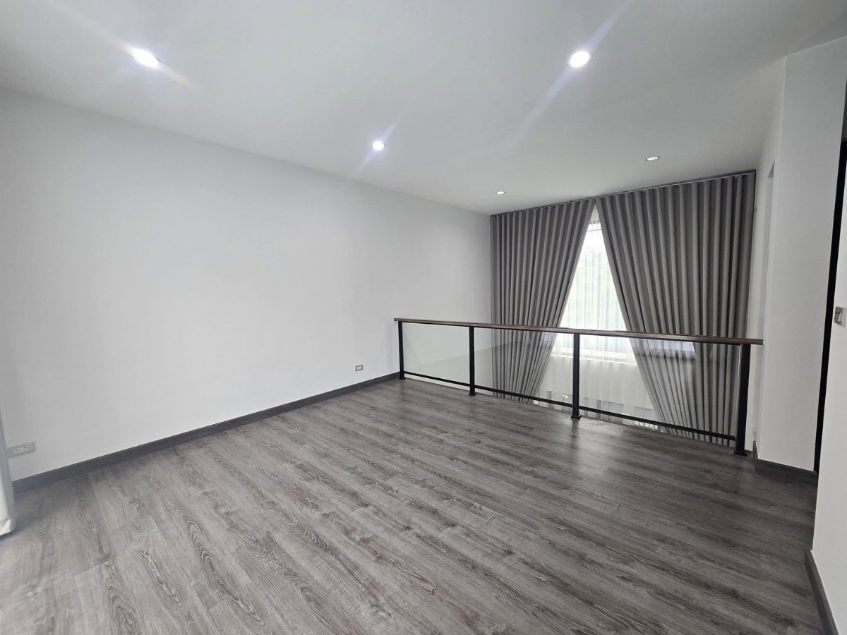 picture Baan Klang Muang Classe Sukhumvit 77 - 5/13