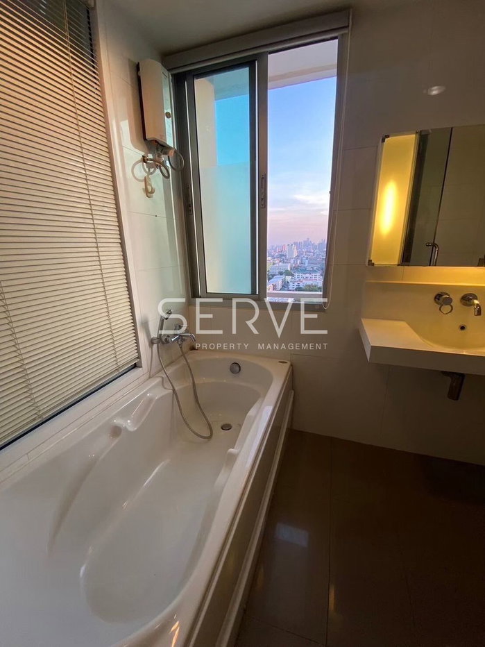 รูป 2 Beds 2 Baths Fully Furnished Perfect Location MRT Ratchadaphisek 0 m. / For Rent-Rhythm Ratchada - รูปที่ 3/5