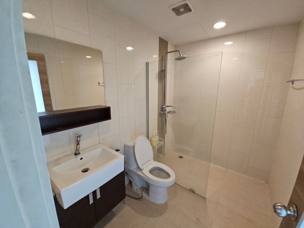 รูป ขายคอนโด Renova Residence ชิดลม - 118 ตรม. *ใกล้ BTS ชิดลม,เพลินจิต* - รูปที่ 8/12