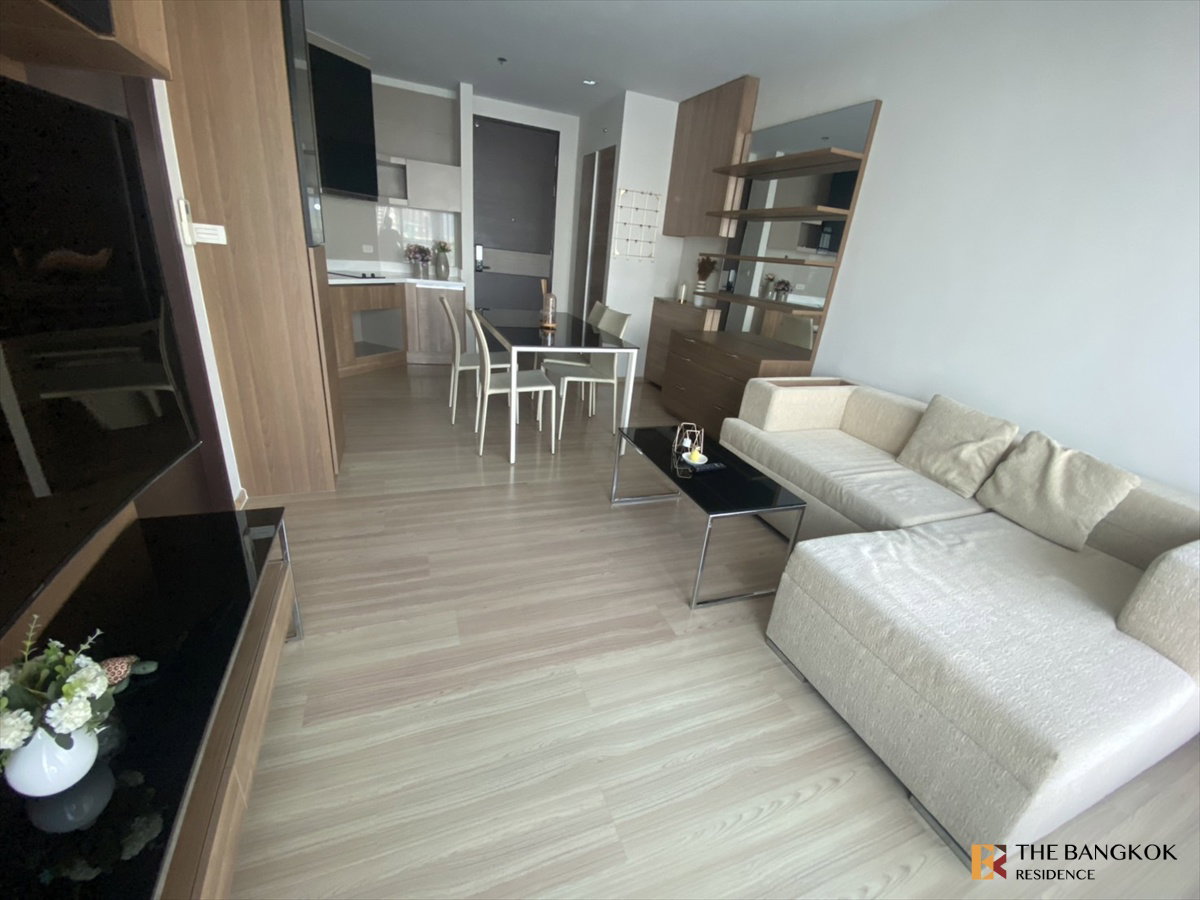 รูป 💥 คอนโดใจกลางสาทร ราคาดีที่สุด! Rhythm Sathorn ใกล้ BTS สะพานตากสิน - รูปที่ 4/9