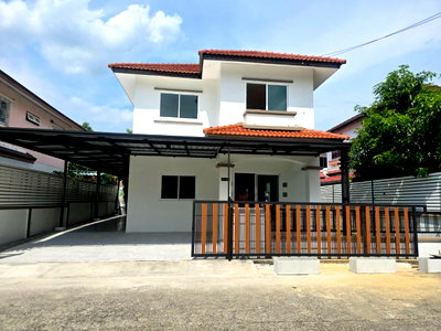 ขายบ้านเดี่ยว : บ้านเดี่ยว ราคาถูกสุดในโครงการ กว้างขวาง ทำเลดี หมู่บ้าน เคซี.การ์เด้นโฮม11 ถนนนิมิตใหม่40 คลองสามวา แต่งใหม่พร้อมอยู่ แถมเฟอร์นิเจอร์
