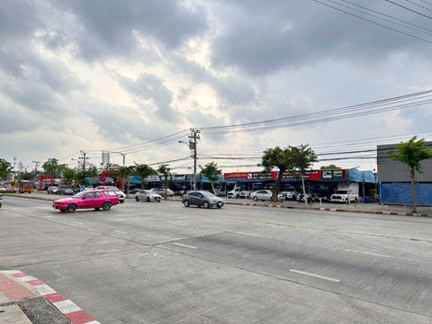 MRT นพรัตนราชธานี 800ม .ม.นิด้า ให้เช่าที่ดินสวย 8 ไร่ นิคมบางชัน 1.3กม. ติดถนนใหญ่ หน้ากว้าง 163 ม.