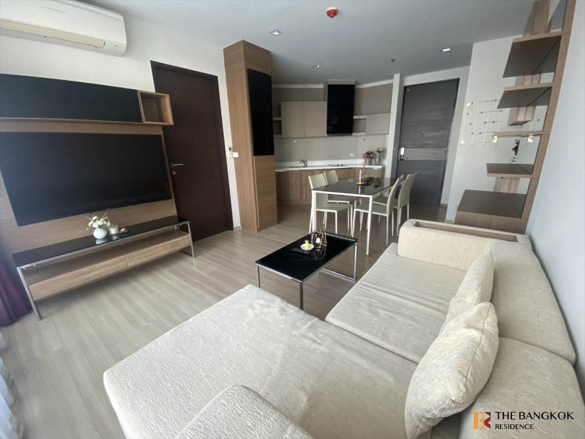 รูป 💥 คอนโดใจกลางสาทร ราคาดีที่สุด! Rhythm Sathorn ใกล้ BTS สะพานตากสิน - รูปที่ 1/9
