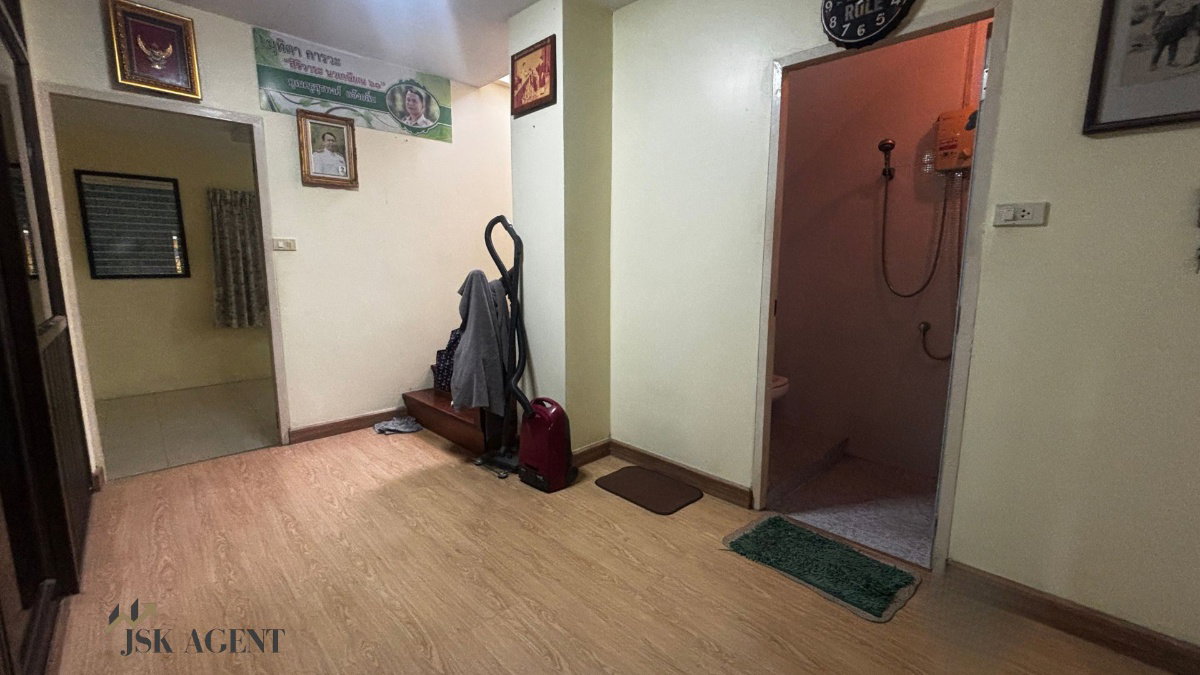 รูป ขายบ้านเดี่ยว2ชั้น หมู่บ้านแสนนคร (หลังริม ) ซอยพระยาสุเรนทร์ 8 ถนนรามอินทรา109 - รูปที่ 10/20