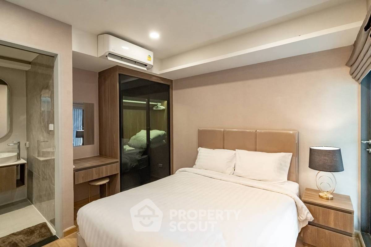 รูป คอนโด 2 ห้องนอน ให้เช่า ลอยด์ ซอยวิชัย-ทองหล่อ ชั้น 8 (ID 1826874) - รูปที่ 8/19