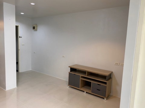 The Square Bang Yai condominium for rent