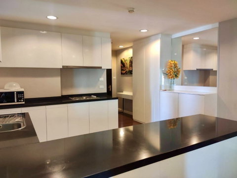 Corner Unit! Large Room with 5 Parking Spaces! Condo for Sale – Belle Grand Rama 9 (Belle Avenue) 2 Bedrooms, 2 Bathrooms, 95.38 sq.m. | #TPI-2463