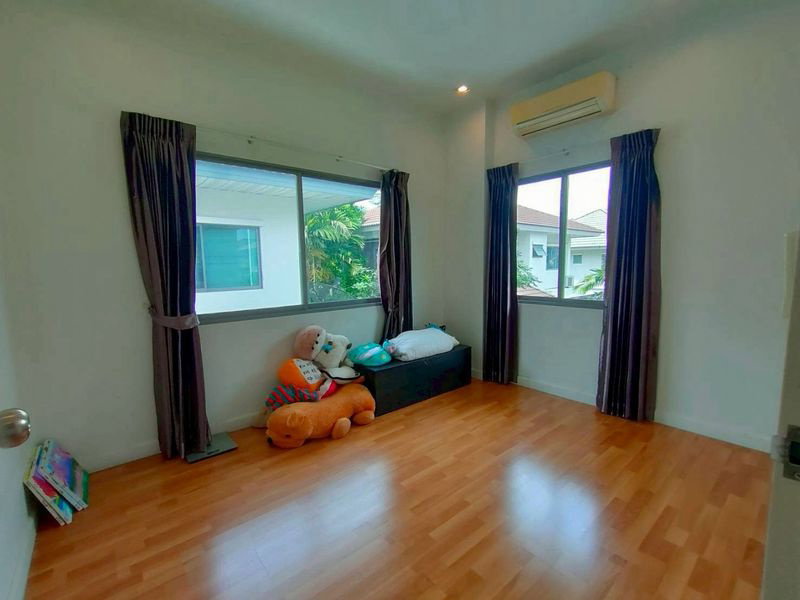 รูป ✨✨✨บ้านสวย เฟอร์ครบ พร้อมอยู่ ใกล้ โรงเรียนนานาชาติ SISB เพียง 50 ม.! - รูปที่ 8/18
