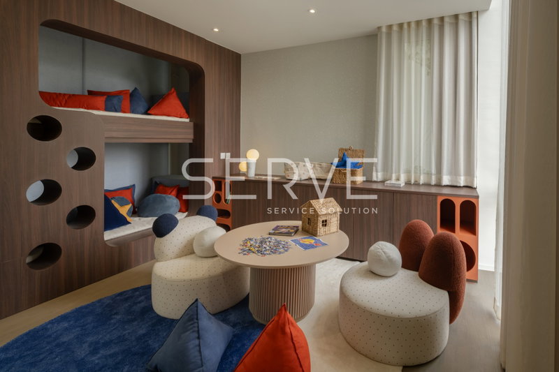 Houses for rent : House With Private Lite 5 Beds For Rent Good Location Close To MRT Lad Prao 83  @  Noble Terra Rama 9 Ekamai 