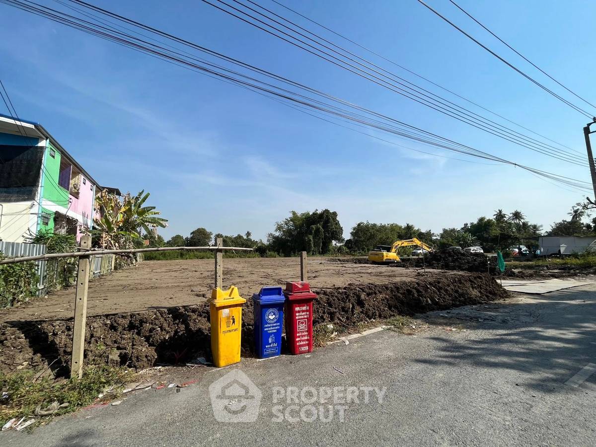 picture Land For Rent 1,600 Sqm In Bang Krang, Mueang Nonthaburi, Nonthaburi (ID 2333876) - 3/5