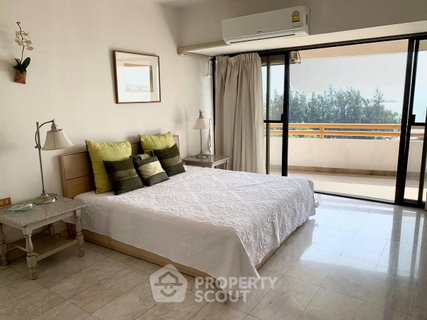 รูปภาพ คอนโดให้เช่า 2 ห้องนอน 140 ตร.ม. ที่ Sunshine Beach Condotel พัทยา (ID 995292)