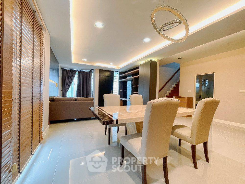รูป บ้าน 4 ห้องนอน เช่าได้ พร้อมเลี้ยงสัตว์ Mantana ศรีนครินทร์-บางนา บางแก้ว บางพลี สมุทรปราการ (ID 1862669) - รูปที่ 3/10