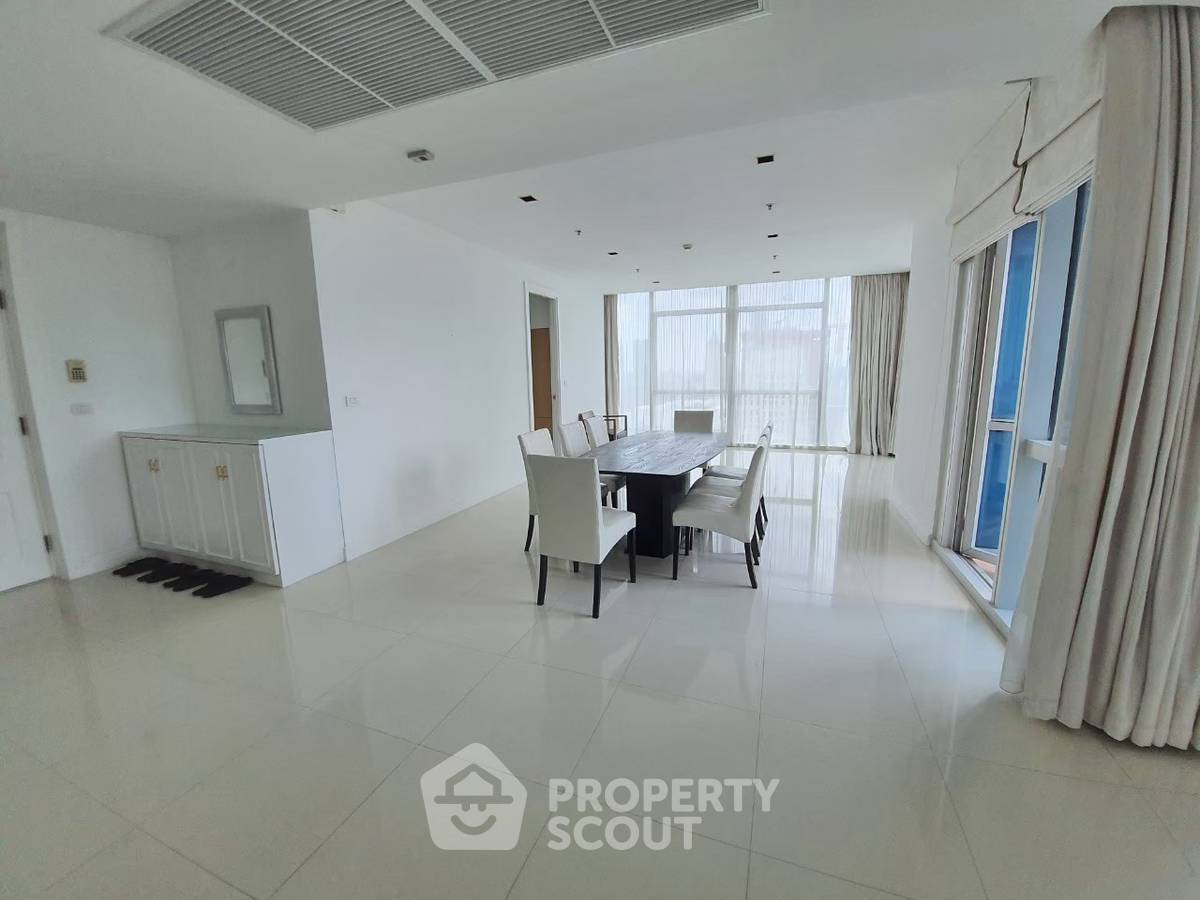 รูป คอนโด 4 ห้องนอน 294 ตร.ม. ชั้น 38 ที่ Athenee Residence ใกล้ BTS เพลินจิต 200 ม. (ID 574729) - รูปที่ 4/14