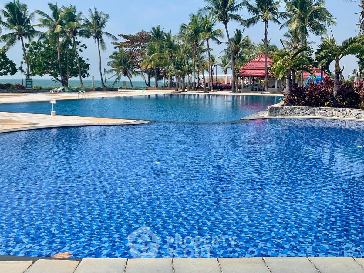 รูป คอนโดให้เช่า 2 ห้องนอน 140 ตร.ม. ที่ Sunshine Beach Condotel พัทยา (ID 995292) - รูปที่ 10/12