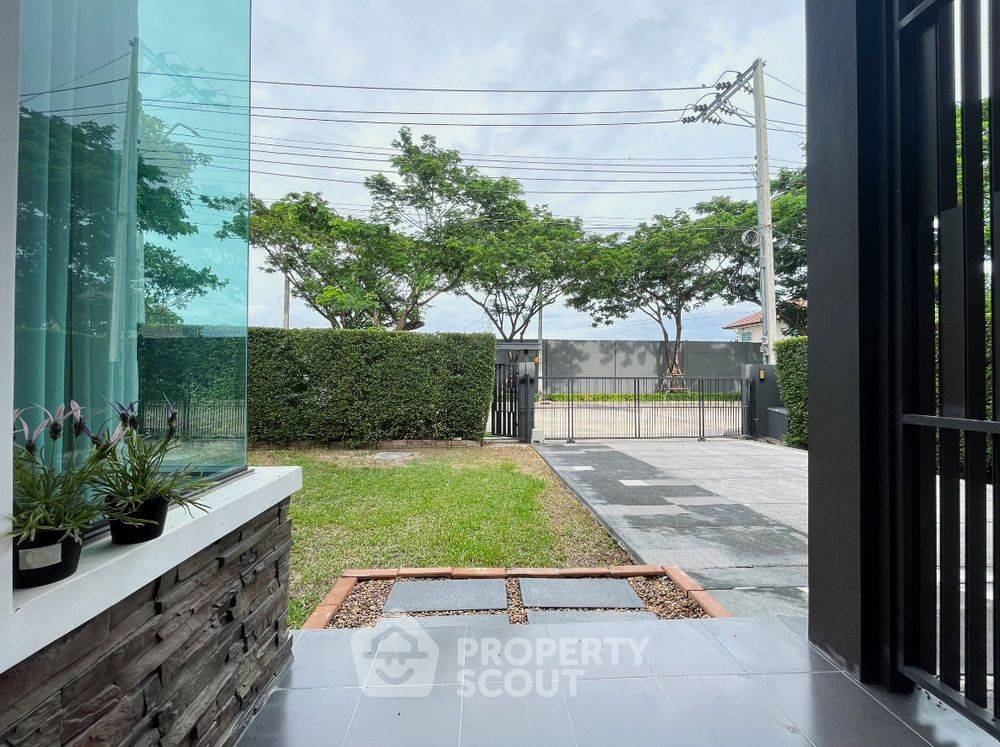 รูป บ้าน 4 ห้องนอน เช่าได้ พร้อมเลี้ยงสัตว์ Mantana ศรีนครินทร์-บางนา บางแก้ว บางพลี สมุทรปราการ (ID 1862669) - รูปที่ 9/10