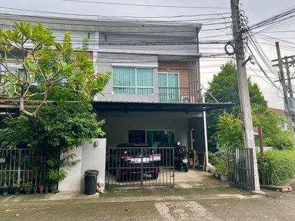 ขายทาวน์โฮมหลังมุม Villette Lite พัฒนาการ 38 | รีโนเวทใหม่ทั้งหลัง เฟอร์ครบ พร้อมอยู่ พื้นที่รอบบ้านกว้าง ให้ความรู้สึกเหมือนบ้านเดี่ยว