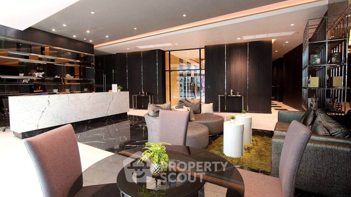 รูป คอนโด 2 ห้องนอน 56 ตร.ม. Sky Walk Residences ใกล้ BTS พระโขนง 200 ม. (ID 2332226) - รูปที่ 1/6