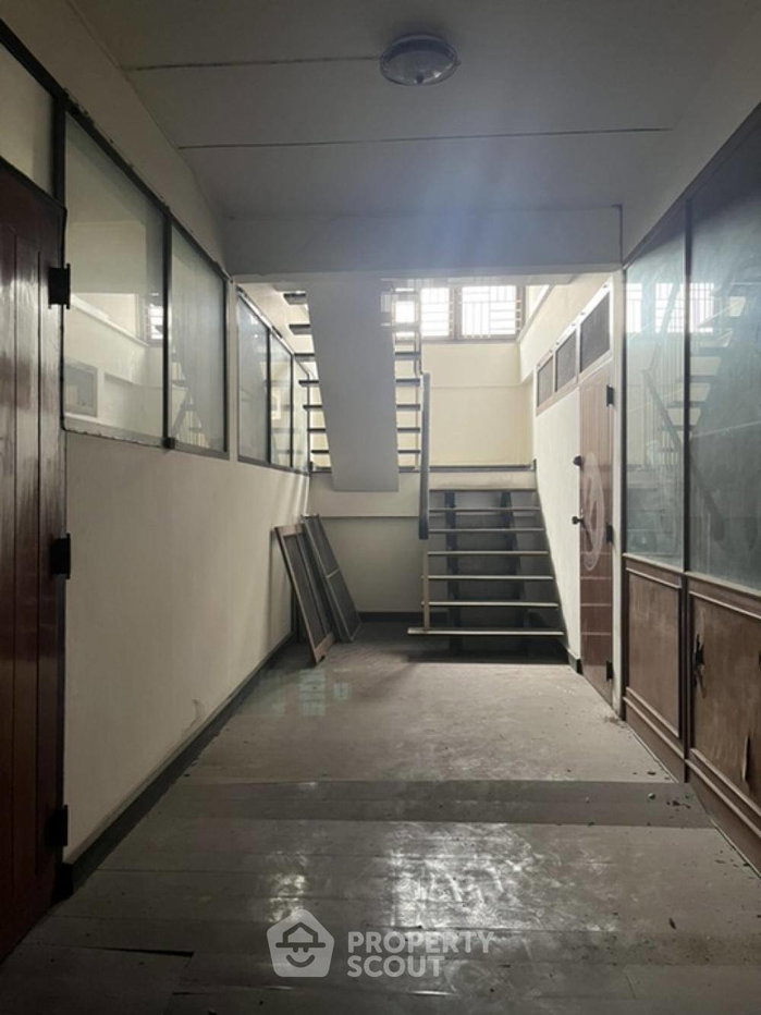 รูป บ้าน 6 ห้องนอน ขายใกล้ MRT ท่าพระ 300 ม., วัดท่าพระ (ID 1480083) - รูปที่ 3/9