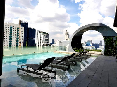 คอนโดให้เช่า : ใกล้ MRT สุขุมวิท 300 ม. | ชั้น 18 2 ห้องนอน The Edge Sukhumvit 23 (ID 884495)