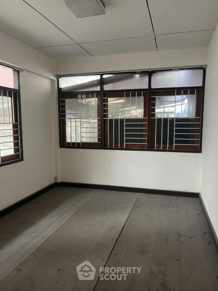 รูป บ้าน 6 ห้องนอน ขายใกล้ MRT ท่าพระ 300 ม., วัดท่าพระ (ID 1480083) - รูปที่ 4/9