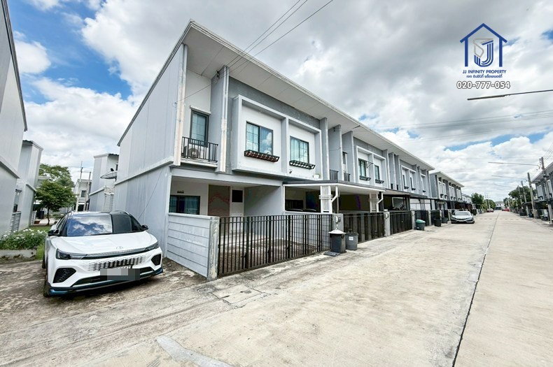 รูป ขายทาวน์โฮม 2 ชั้น หมู่บ้านบริทาเนีย วงแหวน–จตุโชติ ถนนหทัยราษฎร์ ใกล้วงแหวนฯ–แฟชั่นไอส์แลนด์ - รูปที่ 3/13