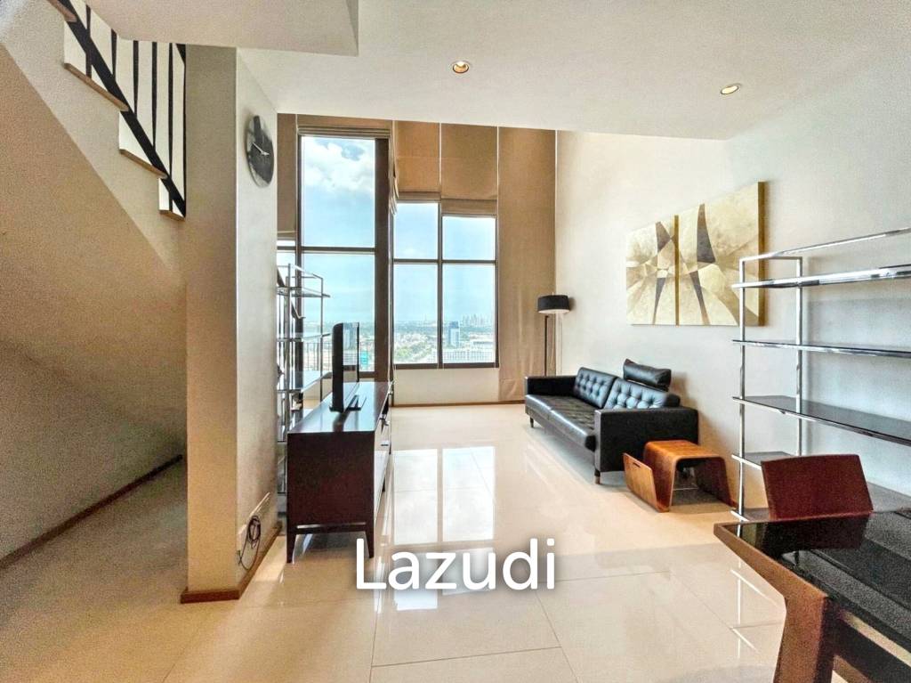 รูป Luxury Loft Condo in Khlong Tan Bangkok - รูปที่ 2/10