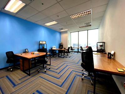 Office for rent Srinakharinwirot University Prasanmit Campus : G Tower Grand Rama 9 Company registration is ok.  24 hours per 7 days