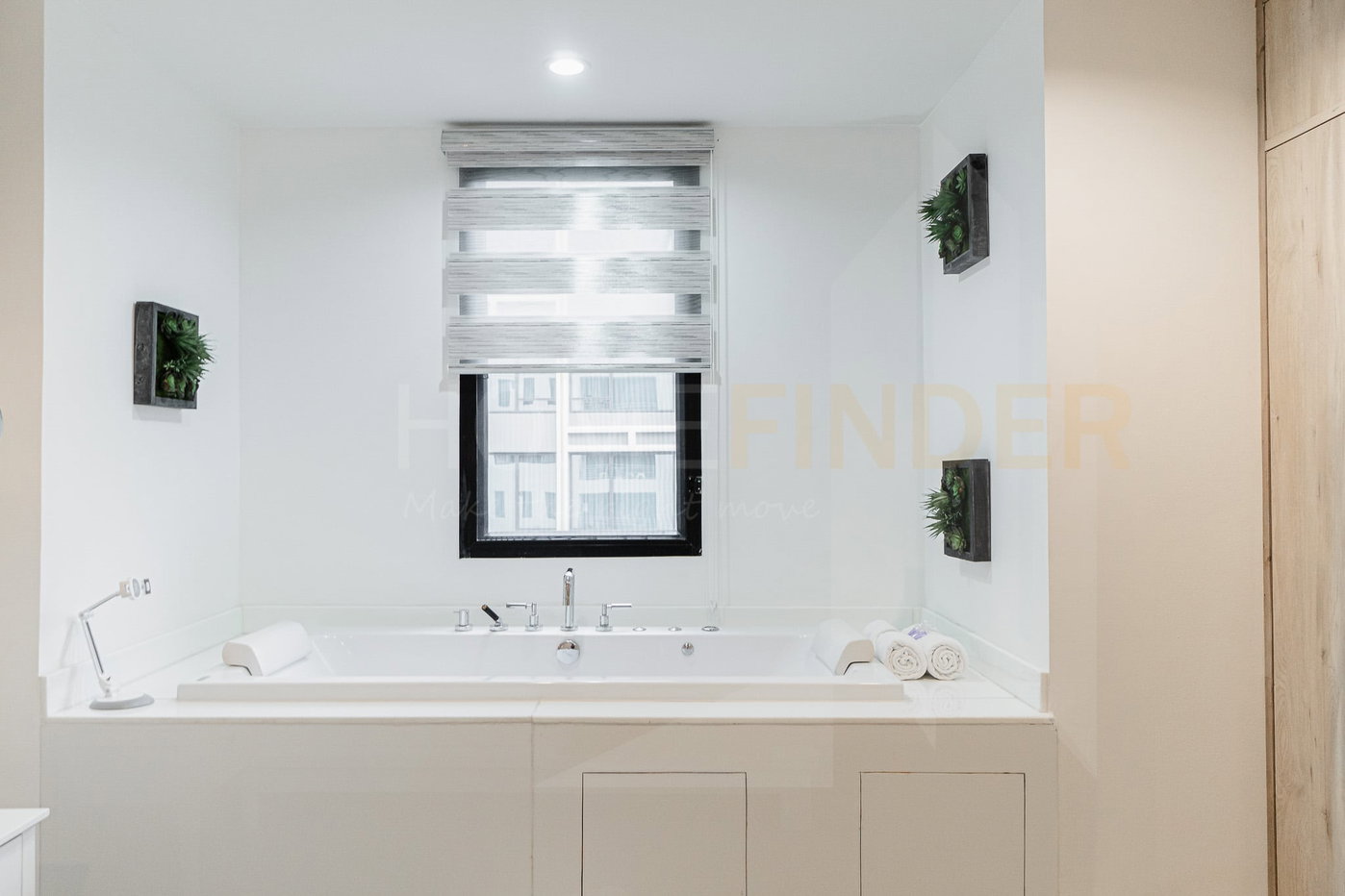 รูป Benviar Tonson Residence 3 bedrooms, for rent - รูปที่ 8/12