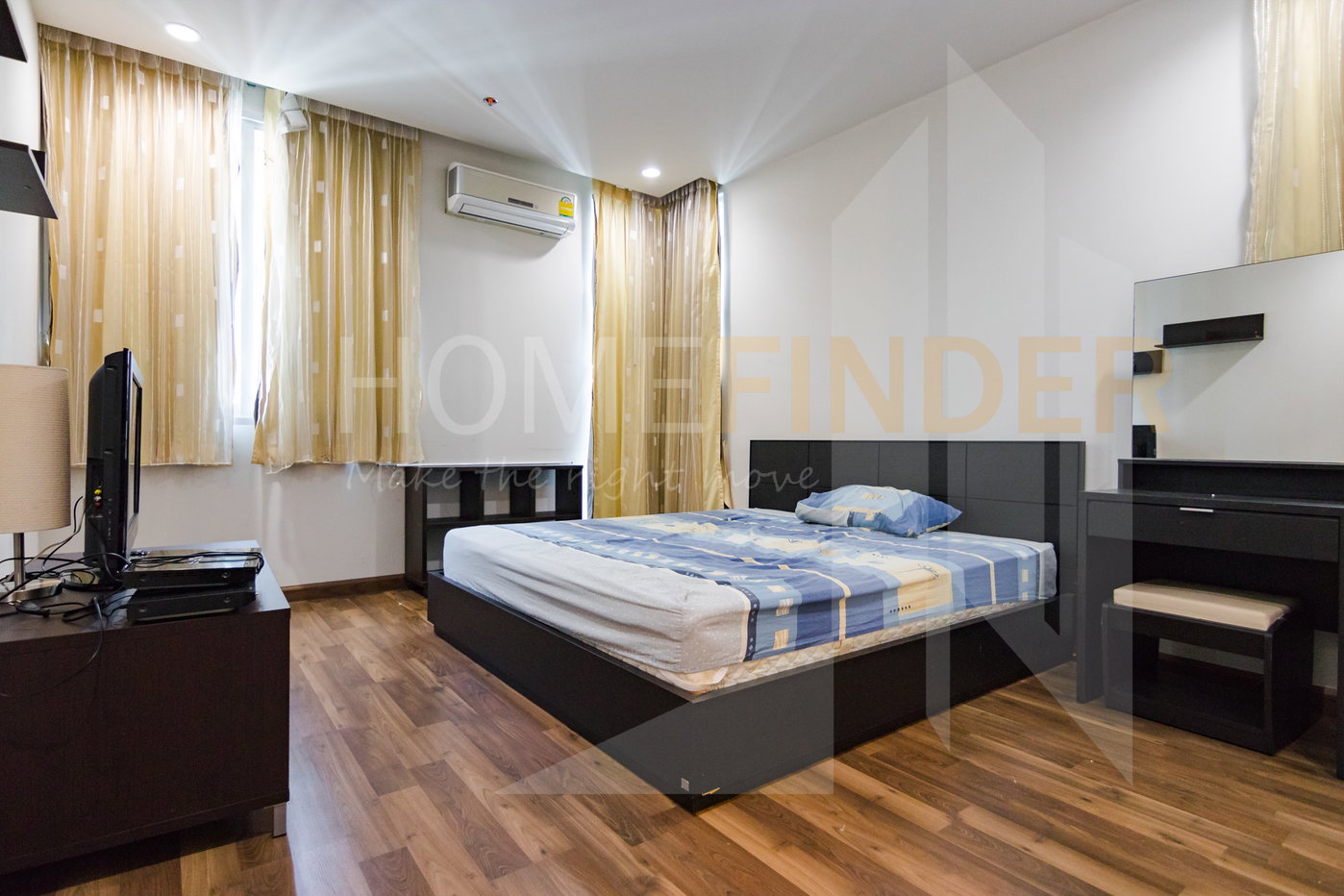 รูป The Rajdamri Residence 2 bedrooms, for rent - รูปที่ 32/36