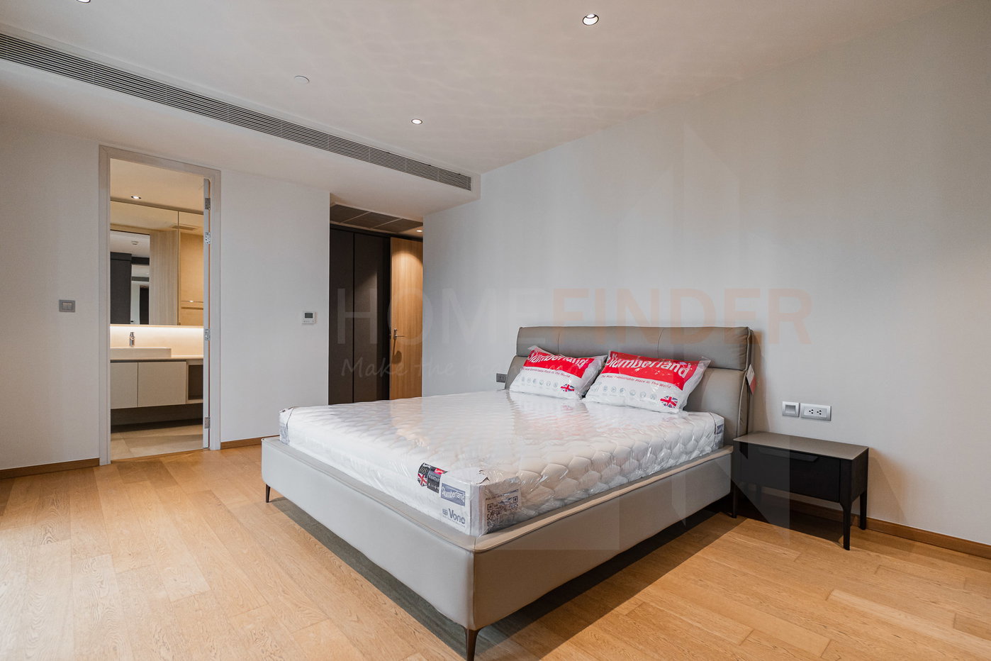รูป Supreme Legend Condominium 2 bedrooms, for sale - รูปที่ 29/35