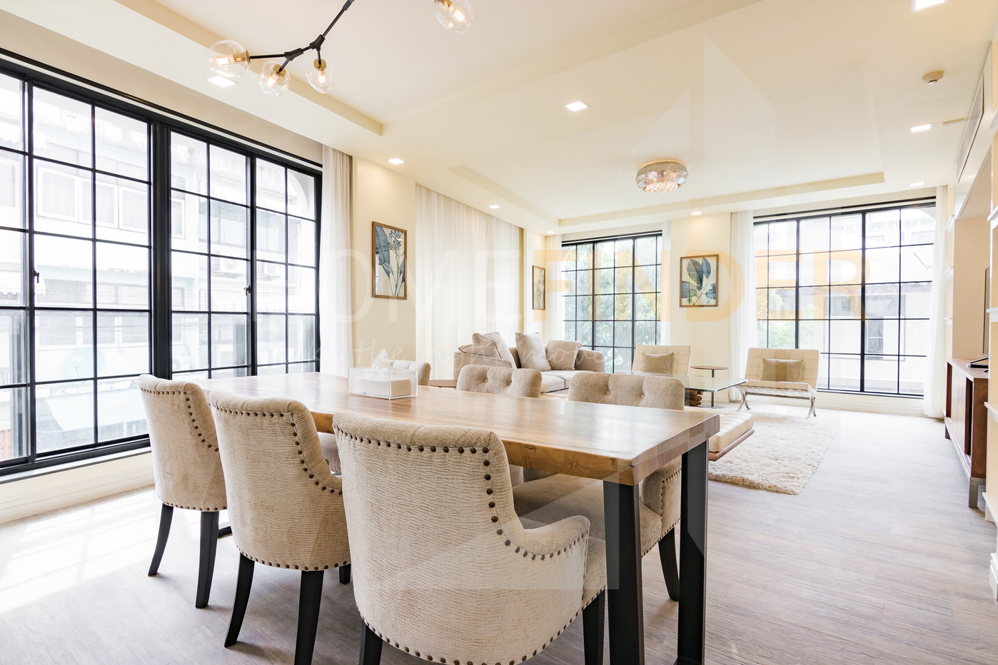 รูป Penthouse Condominium 2 4 bedrooms, for rent - รูปที่ 109/136