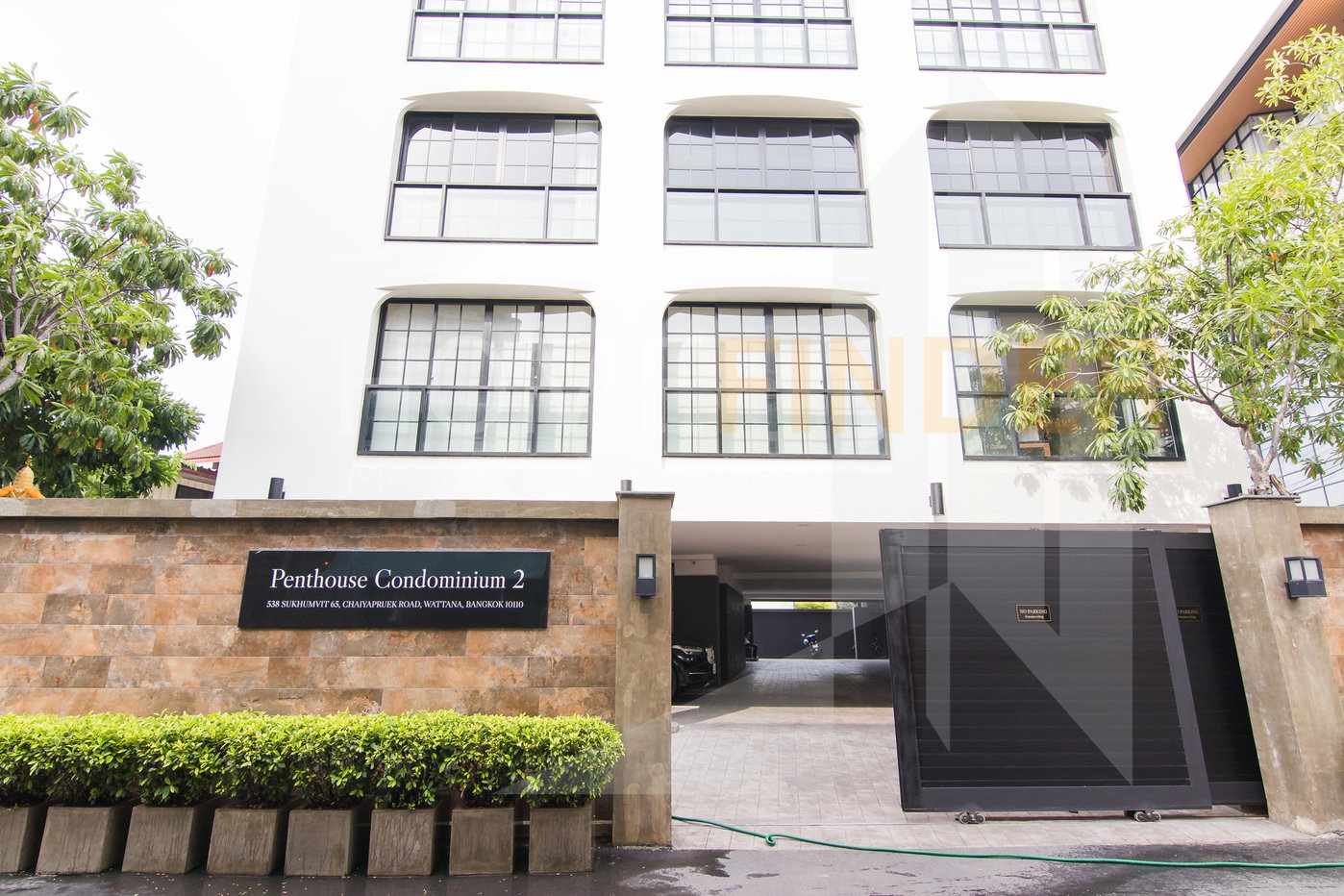 รูป Penthouse Condominium 2 4 bedrooms, for rent - รูปที่ 129/136