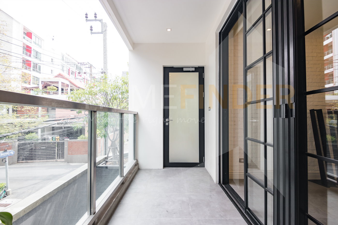 รูป Penthouse Condominium 2 4 bedrooms, for rent - รูปที่ 123/136