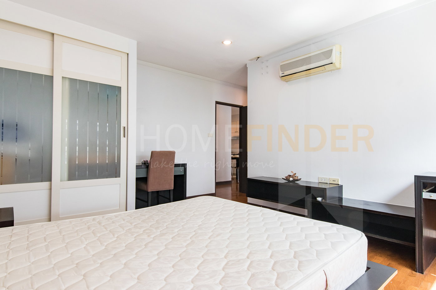 รูป Narasiri Pattanakarn 5 bedrooms, for sale - รูปที่ 28/44