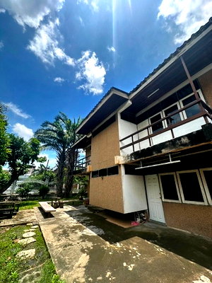 Houses for sale Bangna Commercial College : House for sale on Sukhumvit Soi 97/1, Bang Chak, Phra Khanong