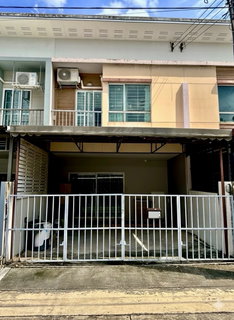 ทาวน์โฮม 2 ชั้น Villette Lite พัฒนาการ 38 โดย SC Asset | ราคาคุ้มค่า เหมาะสำหรับรีโนเวทเพิ่มเติมก่อนเข้าอยู่ | ทำเลดี ใกล้ทองหล่อ–ศรีนครินทร์–พระราม 9