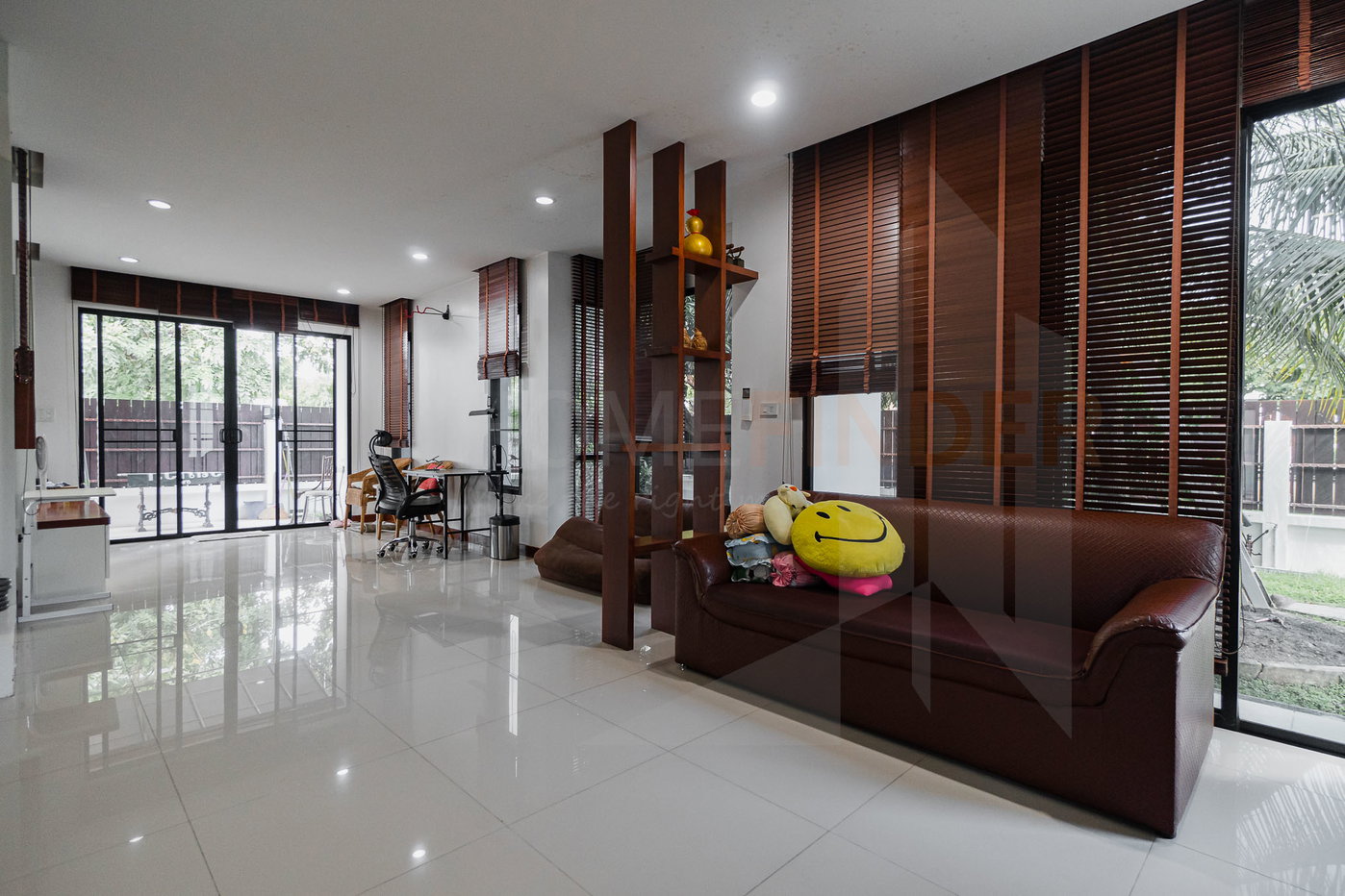 รูป Lake View Park 3 bedrooms, for rent - รูปที่ 46/50