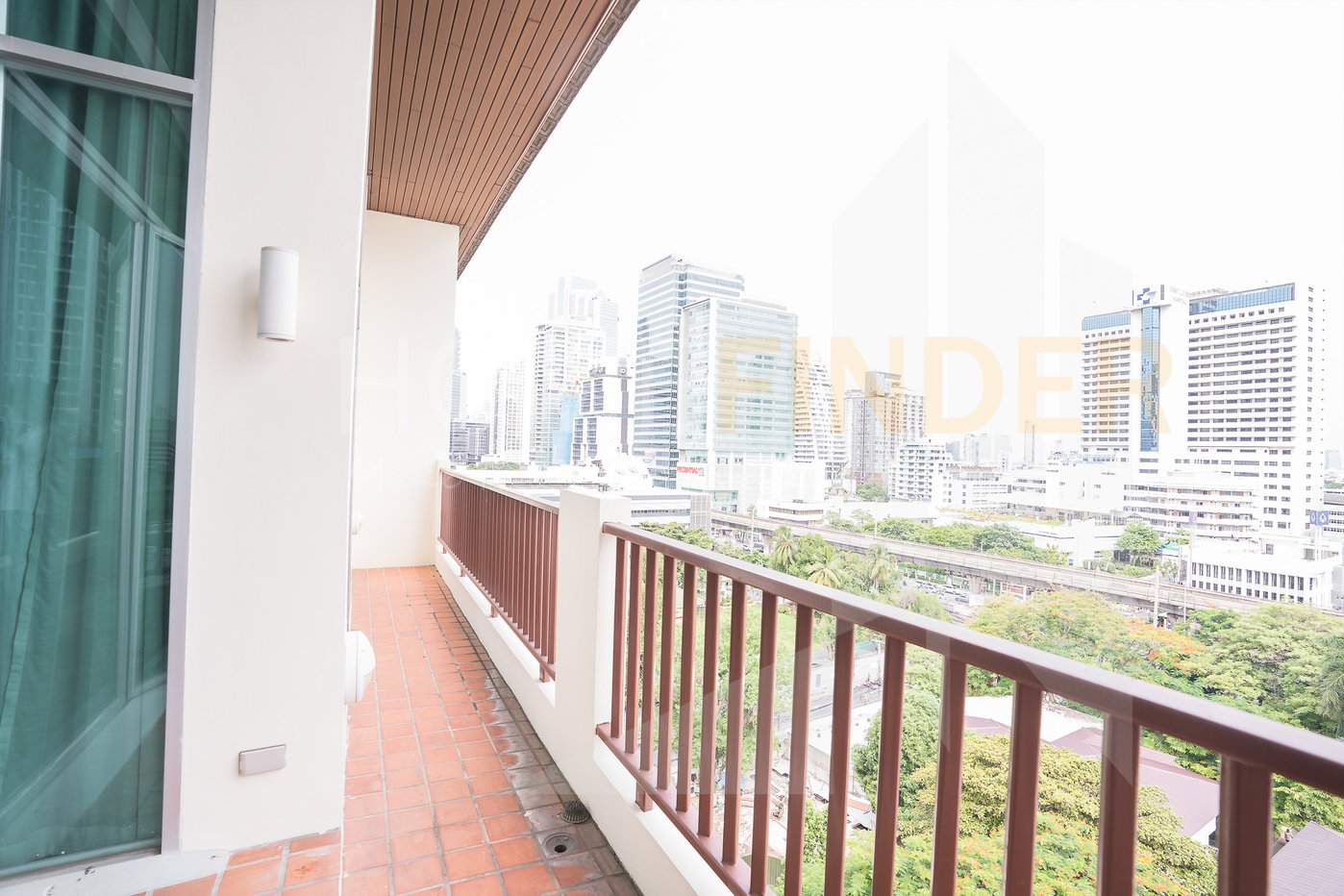 รูป Sathorn Gallery Residences 4 bedrooms, for rent - รูปที่ 8/27