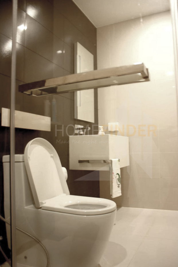 รูป The Room BTS Wongwian Yai 2 bedrooms, for rent - รูปที่ 11/26