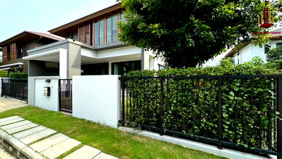 Houses for rent : ✨ For Rent: Burasiri Pattanakarn ✨  💰 Only 200,000 thb/month