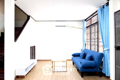 Townhouses for sale Pracharat Bamphen Road : 4-BR Townhouse For Sale, Yuri, Near MRT Huai Khwang (ID 2336633)