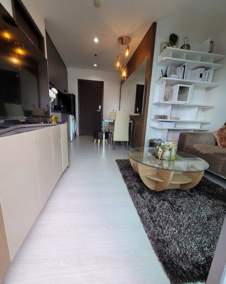 picture Code: KJ9102  for rent Rhythm Asoke // Line ID: @kjcondo (with @) // - 7/11
