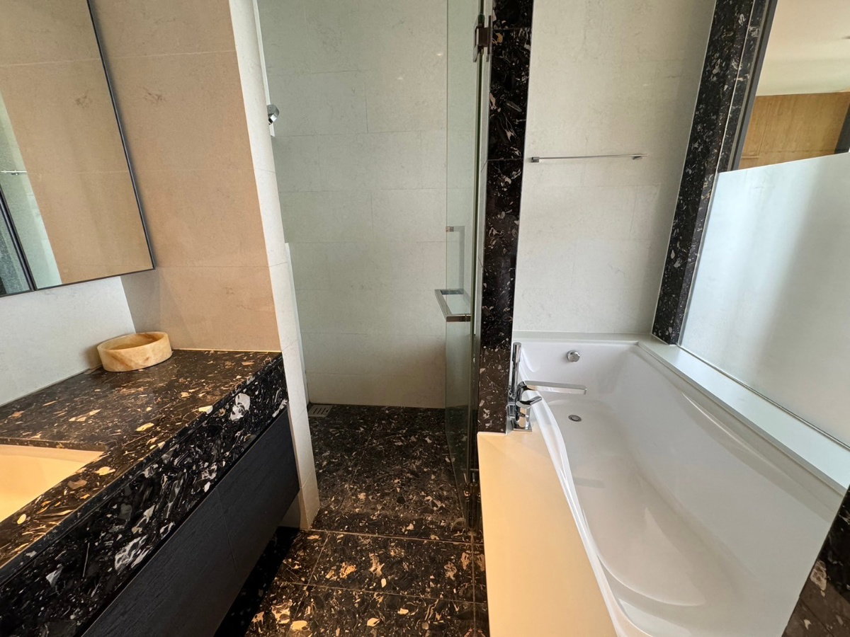 รูป For rent BEATNIQ Sukhumvit 32 ห้องตกแต่งสไตล์หรูหรา วิวสวย เฟอร์ครบ พร้อมเข้าอยู่ **No Pet / No Smoke** RW007016  - รูปที่ 6/7