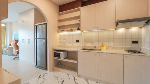 🛏️ Studio - 🛁 1 ห้องน้ำ - 🏙️ Sea View - 🇹🇭 ชื่อบริษัท - 🏢 View Talay 5 Jomtien Condominium Beach - รหัส: VT5D09