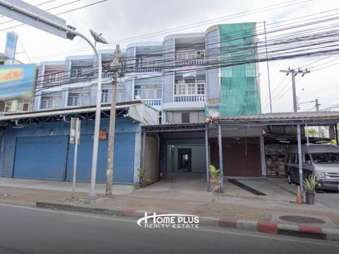 อาคารพาณิชย์ 3 ชั้นครึ่งซอยลาซาล 37 ถนนลาซาลสุขุมวิท 105 ทำเลทอง