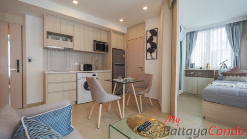 🛏️ 2 ห้องนอน - 🛁 2 ห้องน้ำ - 🏙️ City View - 🌏 ชื่อชาวต่างชาติ - 🏢 City Garden Olympus Pattaya - รหัส: CGOLY12
